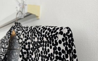 【スリコ】の木製ハンガーが便利でおしゃれ。リングハンガーはバッグや巻物の収納に！（サムネイル画像4）