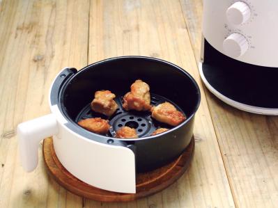 コンパクトな【ノンフライ調理家電】3選。油を使わずに揚げ物が作れる！ 家電のプロ・神原サリーさんおすすめ（サムネイル画像15）