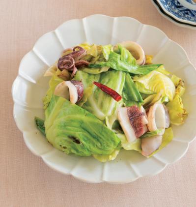 【春キャベツレシピ】＋魚介のメインおかず2選「やりいかのペペロンチーノ風」「あさりの蒸し煮」（サムネイル画像2）