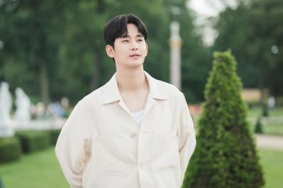 「涙の女王」高視聴率の3つの理由とは？ヒョヌ（キム・スヒョン）が去るラベンダー畑の花言葉に胸が震えた15〜16話レビュー【韓国ドラマ】