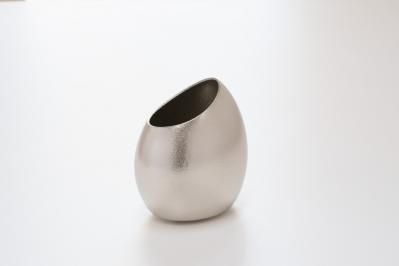 フラワーベースにプレート…話題の【すず製品】暮らしを高める厳選3アイテム（サムネイル画像3）