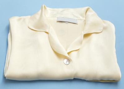 【クイズ】安眠を誘うパジャマの素材は「コットン or シルク」？内科医・工藤孝文さん監修【疲れない体をつくる睡眠のコツ】（サムネイル画像4）