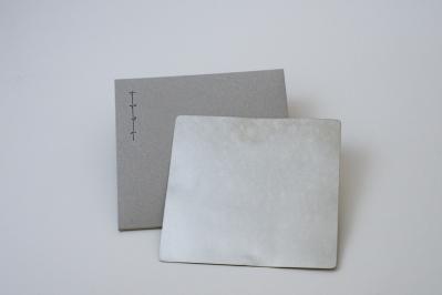 フラワーベースにプレート…話題の【すず製品】暮らしを高める厳選3アイテム（サムネイル画像8）