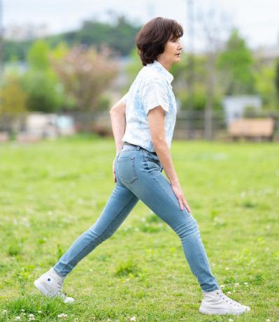 今年79歳！奇跡のスキニー姿を大公開・元ミス日本の谷 玉惠さんおすすめの筋トレ方法は？（サムネイル画像3）