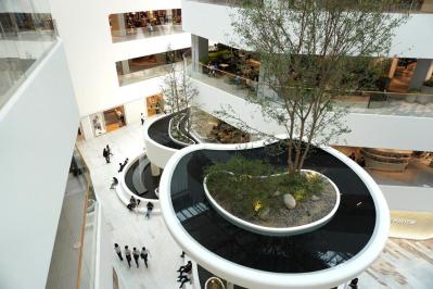 「涙の女王」クイーンズ百貨店の舞台となった汝矣島のザ・現代ソウルへ。スポンサーのメガ・コーヒーもチェック！（サムネイル画像7）