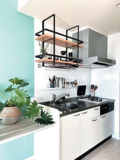 【大人のひとり暮らし】ワンルーム住まいにちょうどいいモノの量とは？ 人気ブロガーcoyukiさんの実例［後編］（サムネイル画像2）