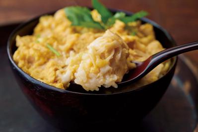 「賛否両論」笠原さんの絶品【鶏むねの親子丼】失敗しないコツは、卵の回し入れ方だった【2024年フード部門TOP5】