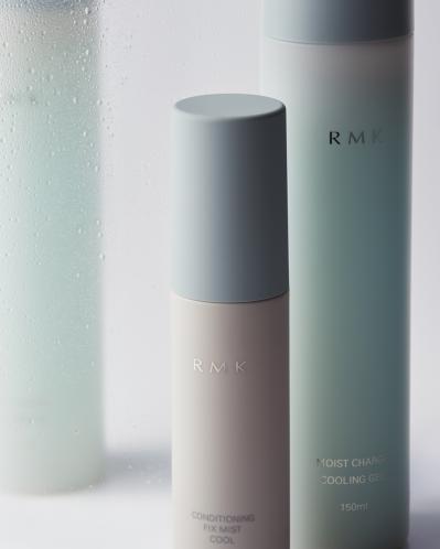 【ひと吹きでメイク崩れをオフ】RMKのフィックスミスとべたつき解消ローションがすごい！（サムネイル画像5）