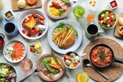 1．夜遅くや早朝でも食事を楽しめるレストラン（サムネイル画像）