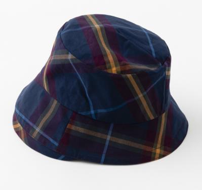 日差しが気になる季節におすすめの帽子「歴代の妃殿下も愛用してきた」ブランドのカジュアルハット（サムネイル画像5）