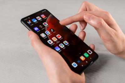 知ってる？60代からのスマホアプリ【7選】スマホアドバイザー 増田由紀さんが解説（サムネイル画像）