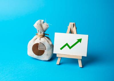 【初めてのNISA】60代・70代それぞれ投資に回せる金額の目安は？ 商品の選び方は？［後編］（サムネイル画像6）