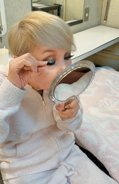  研ナオコさん・71歳「孤独を感じるなら、愛されることを求める前に愛してみること、そしていつも笑うこと」（サムネイル画像3）