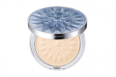 これはスゴイ！「毛穴を消し去る」限定フェイスパウダーを【コーセー雪肌精】でキャッチ