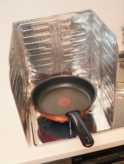 【水まわり掃除の裏技】排水口のふたは外す、ふきんは使わない…これだけで断然、時短＆キレイに！（サムネイル画像10）