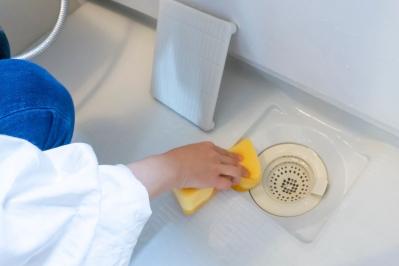 【水まわり掃除の裏技】排水口のふたは外す、ふきんは使わない…これだけで断然、時短＆キレイに！
