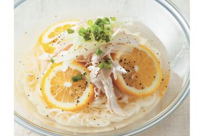夏に食べたい！ 栄養バランス満点の【ぶっかけそうめんレシピ】3選「夏野菜×焼きしゃぶ」「鶏肉×レモン」「ゴーヤ×さば缶」