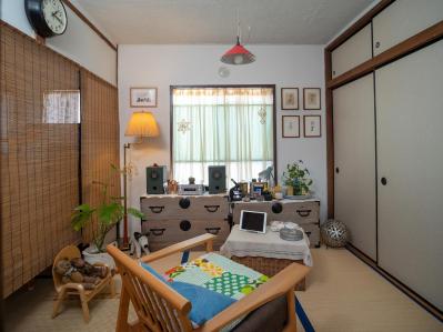 ひとり暮らしの「ファッション」に必要な新陳代謝とは？イラストレーター 本田葉子さんの自分らしいスタイル（サムネイル画像8）