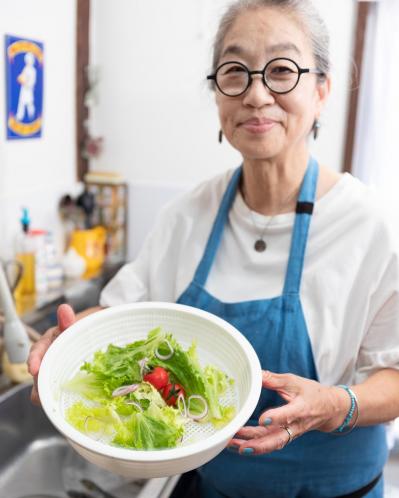 48年ぶりのひとり暮らし…「買い置きはしない派」手抜きするときに頼るものとは？イラストレーター 本田葉子さん（サムネイル画像8）