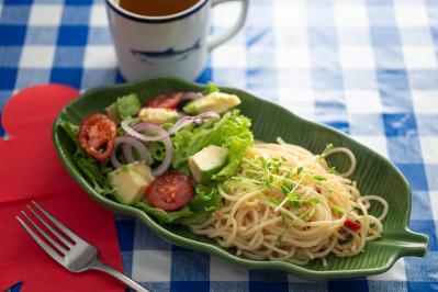 48年ぶりのひとり暮らし…「買い置きはしない派」手抜きするときに頼るものとは？イラストレーター 本田葉子さん