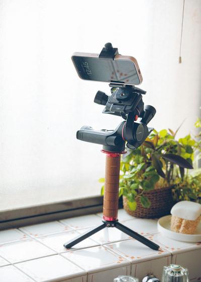 60代動画クリエイターが教えるスマホ活用術「YouTubeライブ配信の楽しみ方」とは？（サムネイル画像5）