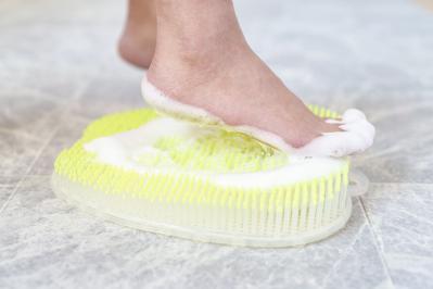 足裏すっきりで、気持ちい～！！使った人から足裏美人になれると噂の【フットグルーマー】とは？（サムネイル画像2）