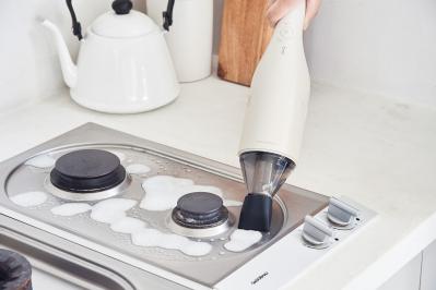 出しっぱなしでもおしゃれ！【ハンディクリーナー】コンパクトなのに吸引力もバッチリ！ 家電のプロ・神原サリーさんのおすすめ3選（サムネイル画像7）