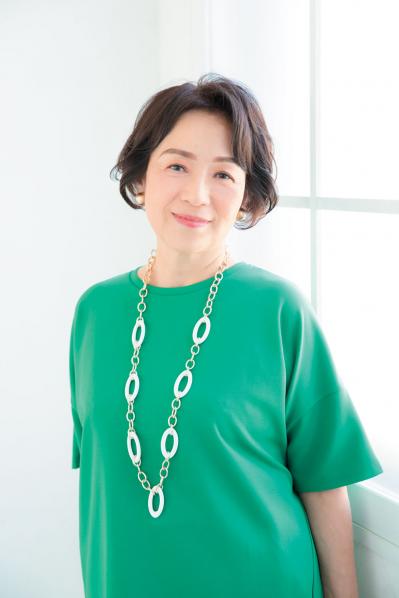  2024年最旬【50代からのショートヘア】ふんわりボブがレディライクなヘアスタイル3選（サムネイル画像13）