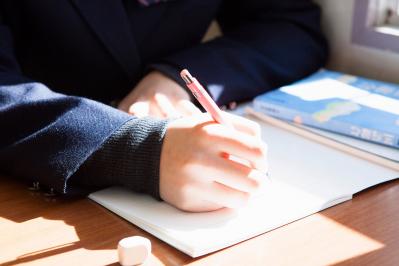 【中学・高校受験】突然の進学校への路線変更、職員と生徒のパニックの先にあるものとは？（サムネイル画像2）