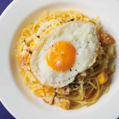 【鳥羽周作シェフ】無限パスタ2「卵がめちゃ余ってる！という時はこれ作ります」（サムネイル画像6）