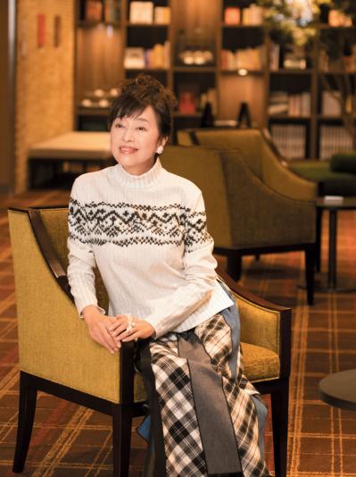 かたせ梨乃（サムネイル画像）