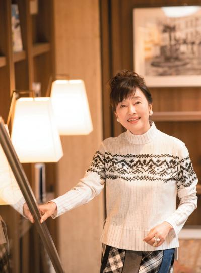 かたせ梨乃（サムネイル画像）