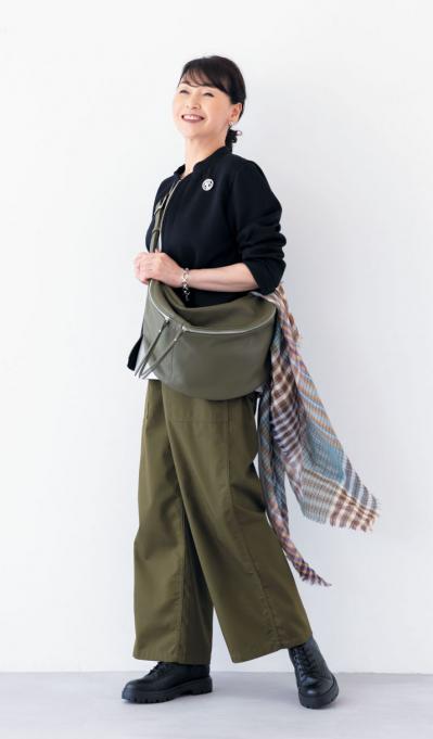 スタイリスト岡部久仁子さんセレクト！ 疲れにくくてどこまでも歩いていける【おしゃれ靴】5選（サムネイル画像3）