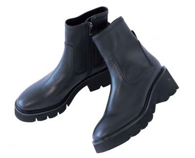 スタイリスト岡部久仁子さんセレクト！ 疲れにくくてどこまでも歩いていける【おしゃれ靴】5選（サムネイル画像6）