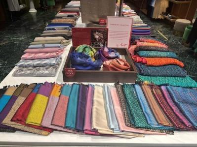  Jim Thompson（ジムトンプソン）のシルク製品（サムネイル画像）