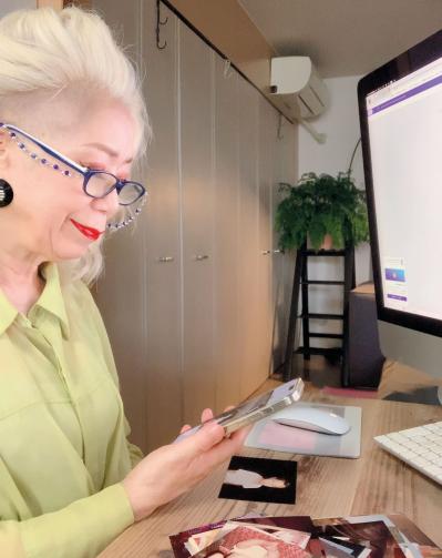 72歳、ひとり暮らしの【ソネジュンコさん】「スマホがあれば不便や寂しさとは無縁でいられます」（サムネイル画像7）