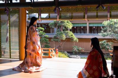 【光る君へ】わが身に起こったことさえネタにし、物語を書き進める紫式部（吉高由里子）。千年の時を超えるベストセラーの原点があらわに！（サムネイル画像3）