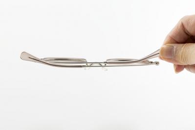 「マツコの知らない世界」でも紹介された【軽い・薄いリーディンググラス】その実力を解説！（サムネイル画像6）