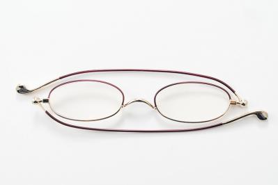 「マツコの知らない世界」でも紹介された【軽い・薄いリーディンググラス】その実力を解説！（サムネイル画像7）