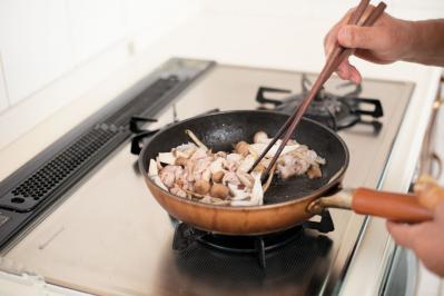 91歳の料理研究家【小林まさるさん】の元気の秘訣とは？「“もう年だから” じゃダメ。年だからこそ前に進む！」（サムネイル画像6）