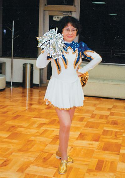 92歳の元チアリーダー【滝野文恵さん】引退後、新たにはじめた驚きの趣味とは？（サムネイル画像3）