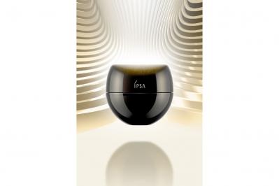 表情筋を鍛えるマッサージとともに使って効果倍増！【イプサ】『クリーム　アルティメイトe』新発売