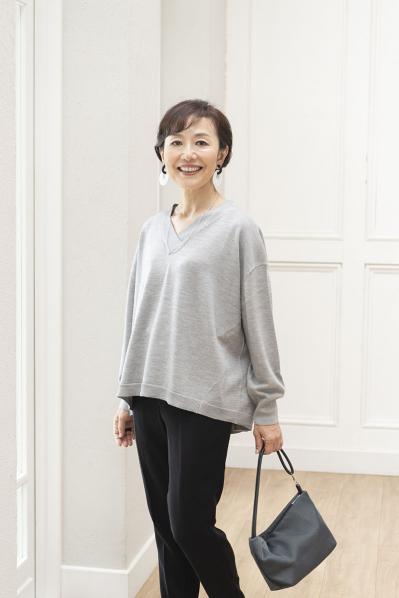 スタッフ「私も買いたい！」の声多数【ストール＆セーター】極上の肌触り・体型カバーも可能（サムネイル画像4）