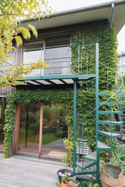 【60代からの新しい暮らし】江波戸玲子さんが叶えた葉山と東京の二拠点生活のリアルとは？（サムネイル画像8）