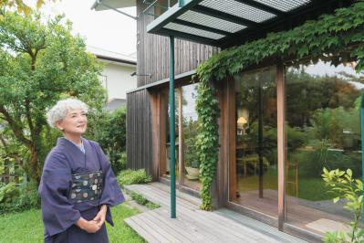 憧れの2拠点生活！葉山と東京で実現した「オープンな家」の魅力とは？【江波戸玲子さん】宅を拝見