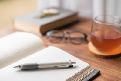 勉強する私をじゃまする夫。どうすればいい？【坂東眞理子さん】のすっきり人生相談