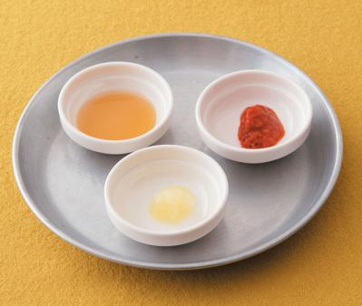 今晩お鍋にする？味変も楽しい【魚介のご当地鍋レシピ】2選「石狩鍋」「かき鍋」（サムネイル画像5）