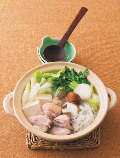 毎日食べても飽きない【鍋のたれバリエ】6選。王道の「水炊き」レシピも公開！（サムネイル画像2）