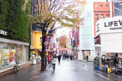 【最新 韓国旅行】ソウル 明洞聖堂の前にできたカフェが絶好のロケーション（サムネイル画像12）