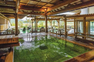 コーヒー色の湯で美肌が叶う！泉質が◎の【温泉宿】3選。温泉ジャーナリストおすすめ